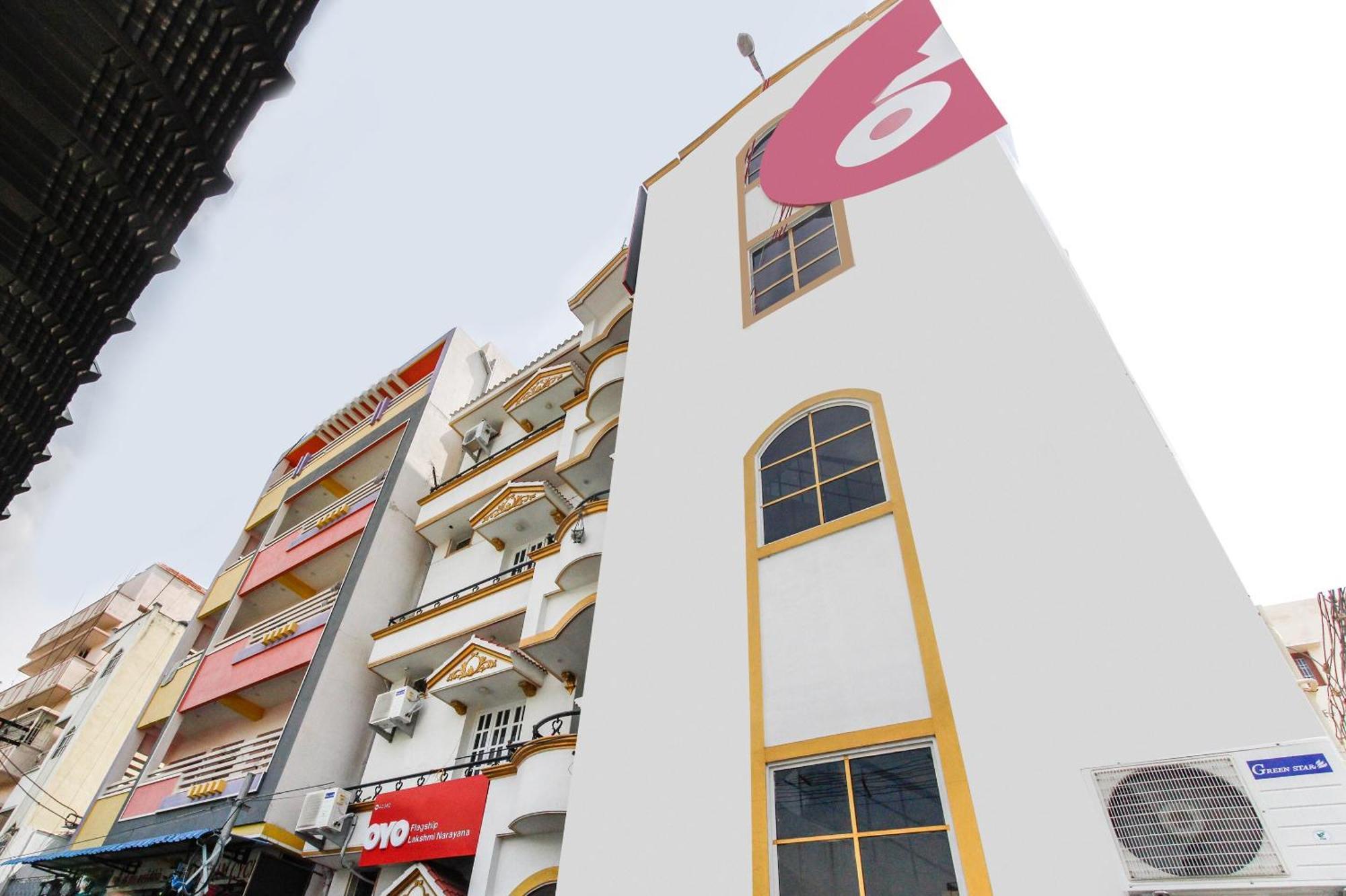 Hotel Lakshmi Narayana Selam Zewnętrze zdjęcie